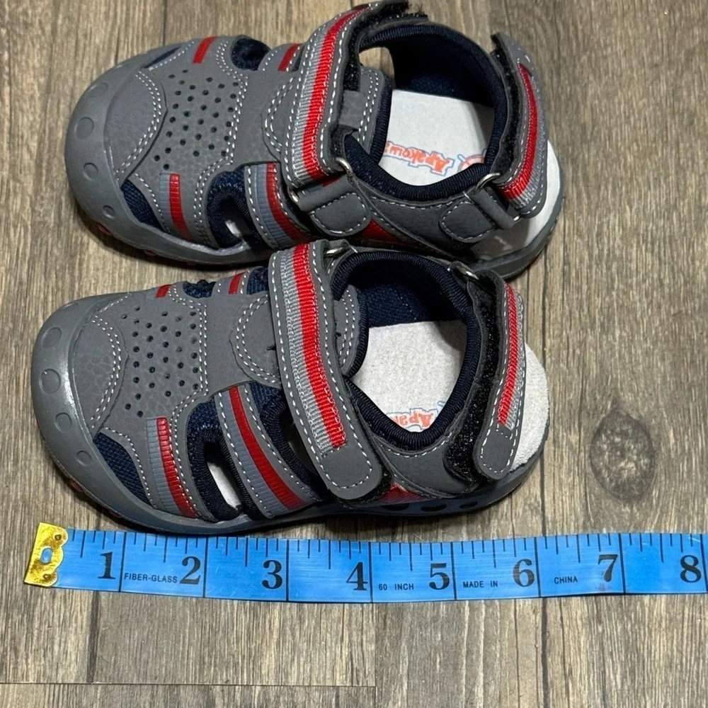 apakowa brand new